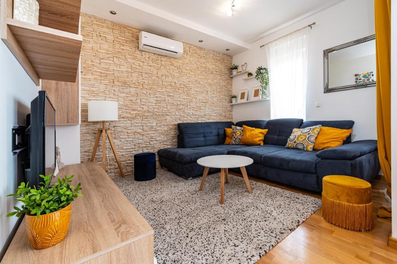 Lipotica - Luxury, With Sea View Apartment Nin Bagian luar foto