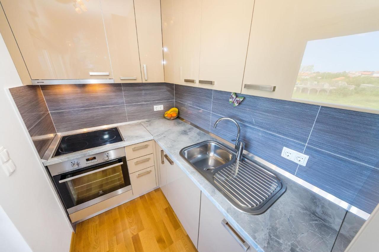 Lipotica - Luxury, With Sea View Apartment Nin Bagian luar foto